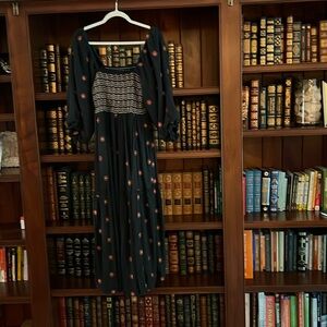 Off the shoulder midi dress, S